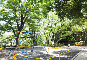 第3公園(約250m)